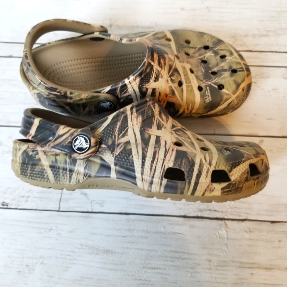 Crocs Camo Advantage Max Logo Camouflage Clogs